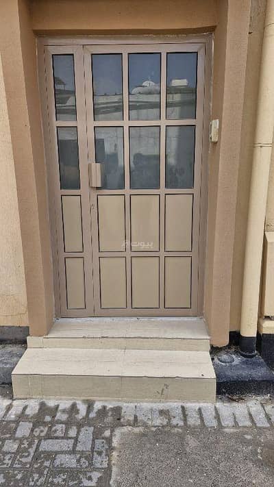 4 Bedroom Flat for Rent in Sanad, Capital Governorate - 4 Bedrooms Apartment For Rent in Sanad, Capital Governorate