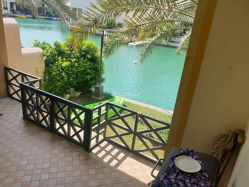 3 Bedrooms Apartment For Rent Hoora, Capital Governorate