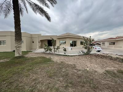 4 Bedroom Villa for Rent in Seef, Capital Governorate - 3 Bedrooms Villa For Rent in Saar, Northern Governorate