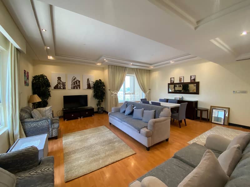 3 Bedrooms Apartment For Rent in Burhama, Capital Governorate