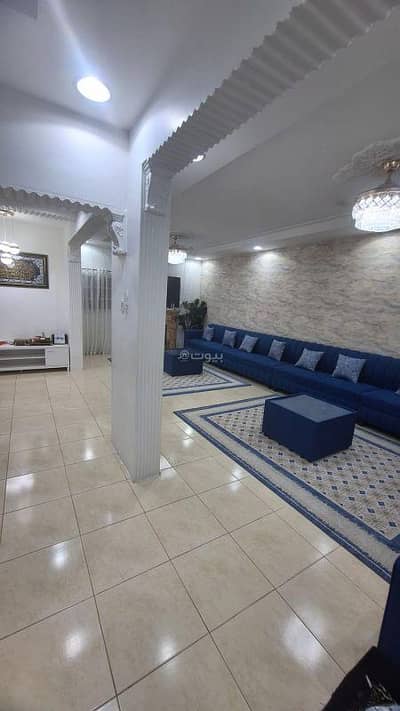 6 Bedroom Villa for Sale in Isa Town, Southern Governorate - 6 Bedrooms Villa For Sale Isa Town Southern Governorate