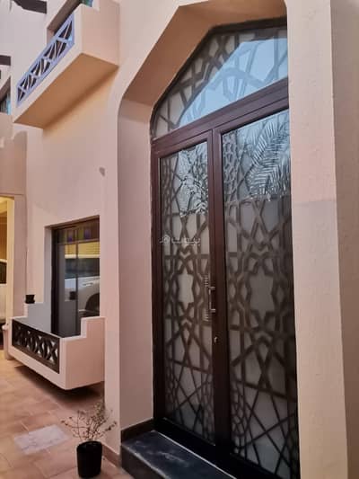 6 Bedroom Villa for Sale in Busaytin, Muharraq Governorate - 6 Bedrooms Villa For Sale in Busaytin, Muharraq Governorate