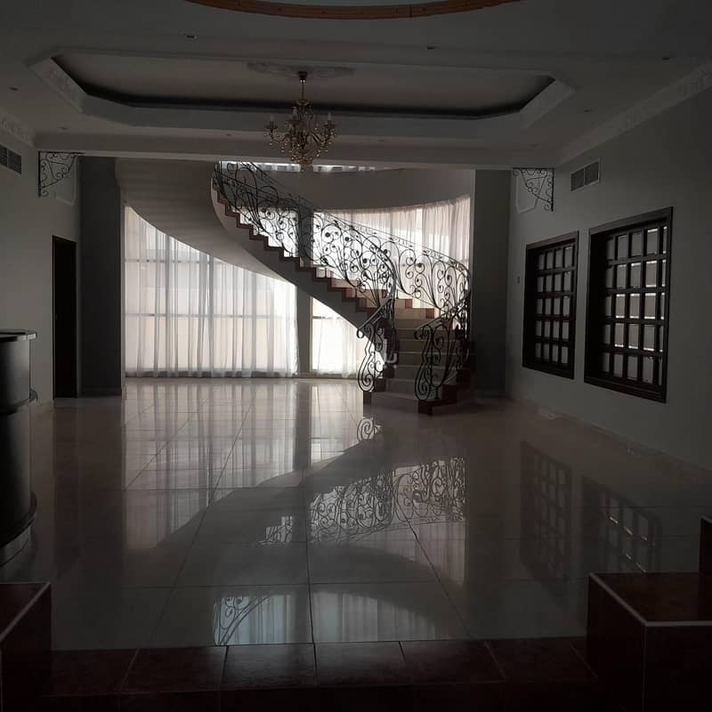 9 Bedrooms Villa For Rent Seef, Capital Governorate