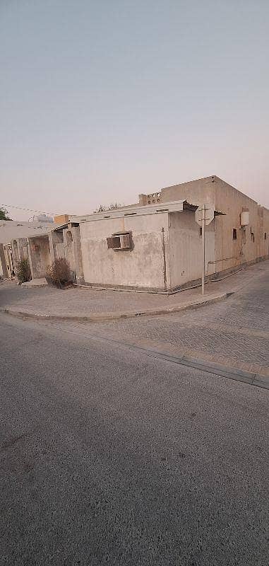 7 Bedroom Villa for Sale in Riffa, Southern Governorate - 7 Bedrooms Villa For Sale in Riffa, Southern Governorate