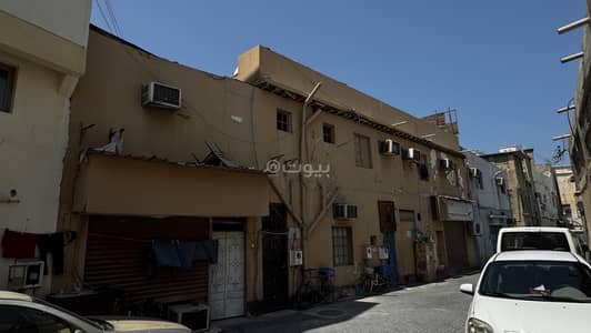 Commercial Building for Sale in Manama, Capital Governorate - Commercial Building For Sale in Manama, Capital Governorate