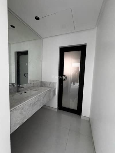 Commercial Building for Rent in Sanabis, Capital Governorate - Commercial Building for Rent in Sanabis, Capital Governorate