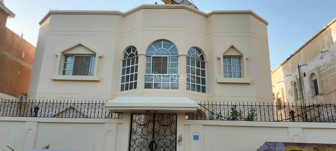 فیلا 3 غرف نوم للبيع في الرفاع، المحافظة الجنوبية - فيلا مكونة من 3 غرف نوم للبيع في ريفه، المحافظة الجنوبية