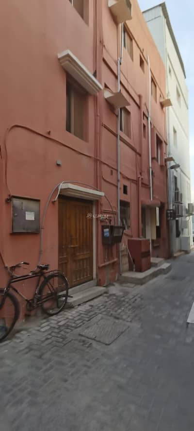 مجمع تجاري  للبيع في ماحوس، محافظة العاصمة - مبنى تجاري للبيع في المحوز، محافظ العاصمة