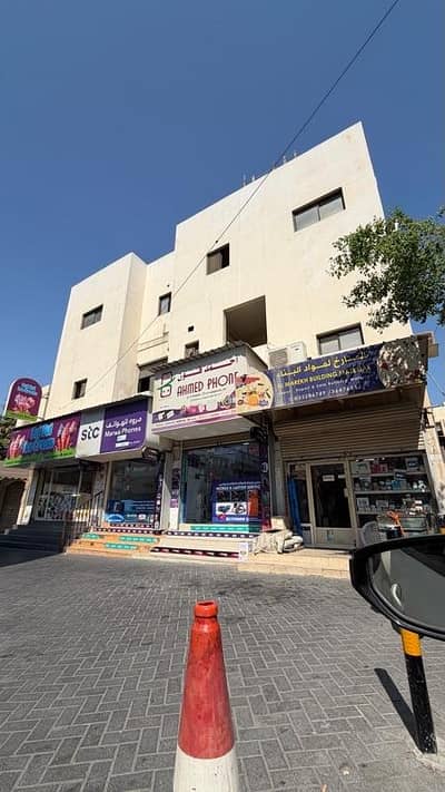 مجمع تجاري  للبيع في قلالي، محافظة المحرق - مبنى تجاري للبيع في القلعة، محافظة المحرق