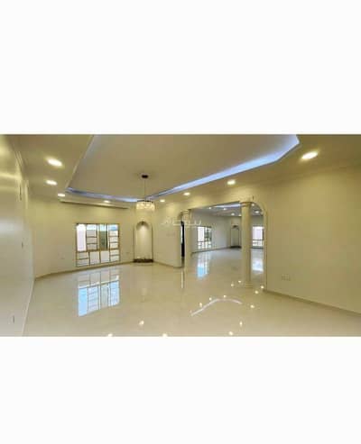 5 Bedroom Villa for Sale in Al Hidd, Muharraq Governorate - 5 Bedrooms Villa For Sale Al Hidd, Muharraq Governorate