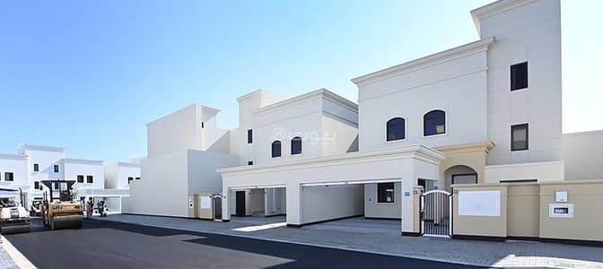 فیلا 4 غرف نوم للايجار في المحرق، محافظة المحرق - فيلا من 4 غرف نوم للإيجار في المحرق