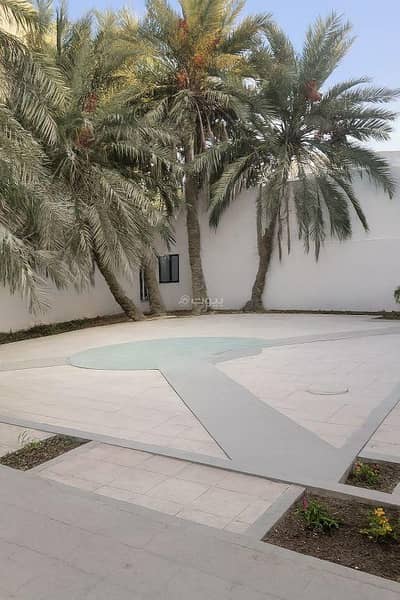 7 Bedroom Villa for Rent in Sanabis, Capital Governorate - 7 Bedrooms Villa For Rent Sanabis, Capital Governorate
