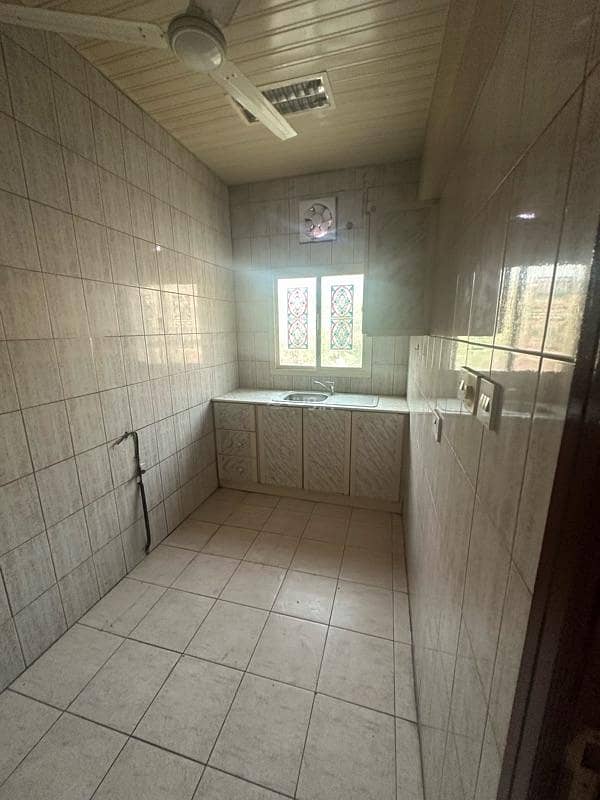 شقة من غرفتي نوم للإيجار في السند، محافظة العاصمة