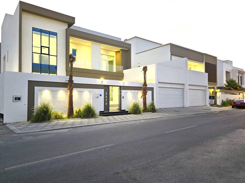 فيلا تتكون من 5 غرف نوم للبيع في سار، المحافظة الشمالية