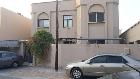 فیلا 4 غرف نوم للايجار في الرفاع، المحافظة الجنوبية - فيلا مكونة من 4 غرف نوم للإيجار في الرفاع محافظة الجنوبية