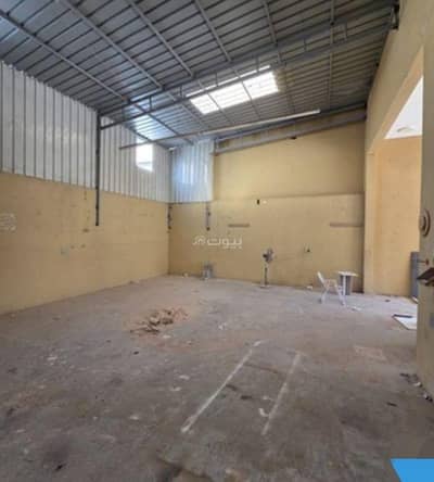 Garage for Rent in Madinat Hamad, Northern Governorate - Garage For Rent in Madinat Hamad, Northern Governorate