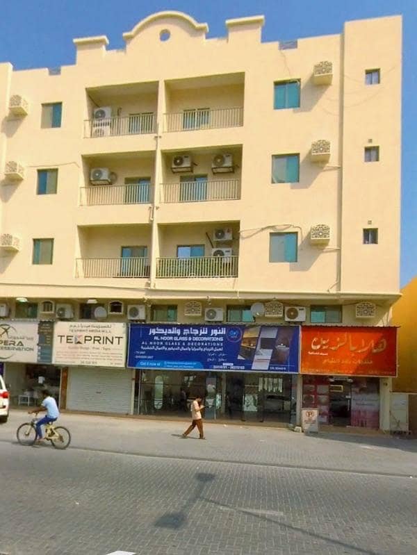 مساحة تجارية للإيجار في سناد، المحافظة العاصمة مساحة تجارية للإيجار في سناد، المحافظة العاصمة