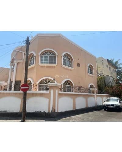 5 Bedroom Villa for Sale in Muharraq, Muharraq Governorate - 5 Bedrooms Villa For Sale in Muharraq
