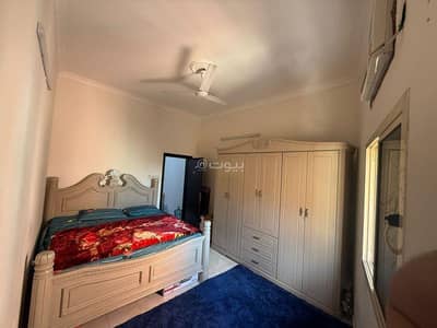 2 Bedroom Flat for Rent in Arad, Muharraq Governorate - 2 Bedrooms Apartment For Rent in Arad, Muharraq Governorate