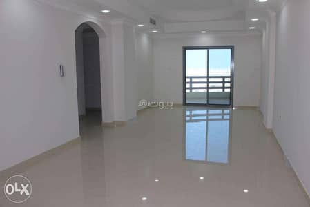 5 Bedroom Apartment for Sale in Al Hidd, Muharraq Governorate - 5 Bedrooms Apartment For Sale Al Hidd, Muharraq Governorate