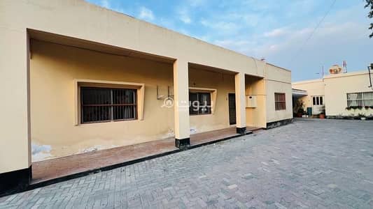 فیلا 3 غرف نوم للايجار في البديع، المحافظة الشمالية - 3 غرف نوم فيلا للإيجار بخديجة، محافظة شمالية