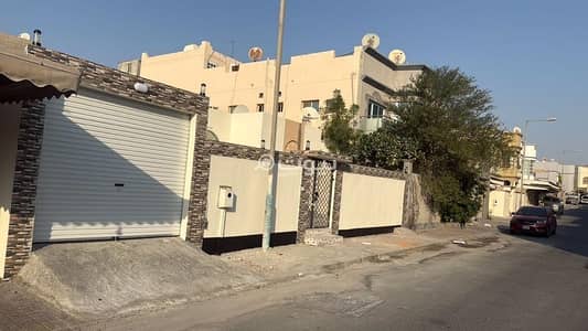 5 Bedroom Villa for Sale in Madinat Hamad, Northern Governorate - 5 Bedrooms Villa For Sale Madinat Hamad, Northern Governorate