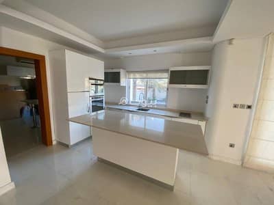 فیلا 5 غرف نوم للايجار في ماحوس، محافظة العاصمة - فيلا مكونة من 5 غرف نوم للإيجار في المحوز، المحافظة العاصمة