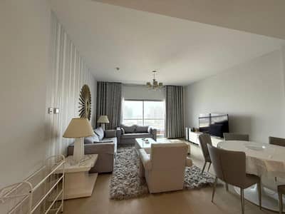 2 Bedroom Flat for Rent in Amwaj Island, Muharraq Governorate - Elegant 2 Bedroom Apartment | Balcony | High Level