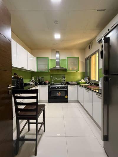 4 Bedroom Flat for Sale in Seef, Capital Governorate - 4 Bedrooms Apartment For Sale in Seef, Capital Governorate