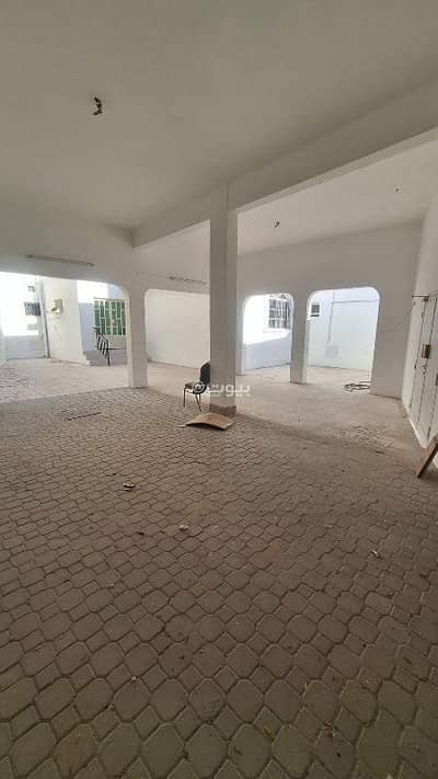 فیلا 4 غرف نوم للايجار في الرفاع، المحافظة الجنوبية - فيلا مكونة من 4 غرف نوم للإيجار في Riffa، المحافظة الجنوبية