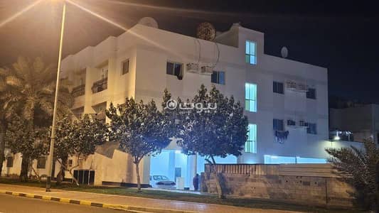 مجمع تجاري  للبيع في المحرق، محافظة المحرق - 0 غرفة بناية تجارية للبيع في المحرق
