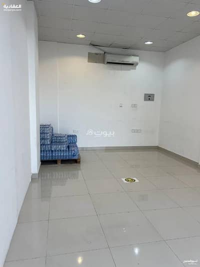 عقارات تجارية اخرى  للايجار في المحرق، محافظة المحرق - 0 غرفة تجارية للإيجار في محافظة المحرق