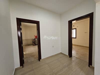 8 Bedroom Villa for Sale in Tubli, Capital Governorate - 8 Bedrooms Villa For Sale in Tubli, Capital Governorate