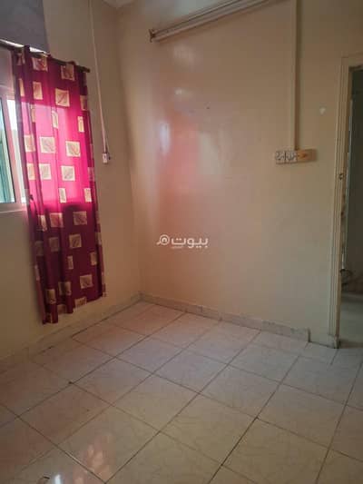 2 Bedroom Flat for Rent in Muharraq, Muharraq Governorate - 2 Bedrooms Apartment For Rent in Muharraq