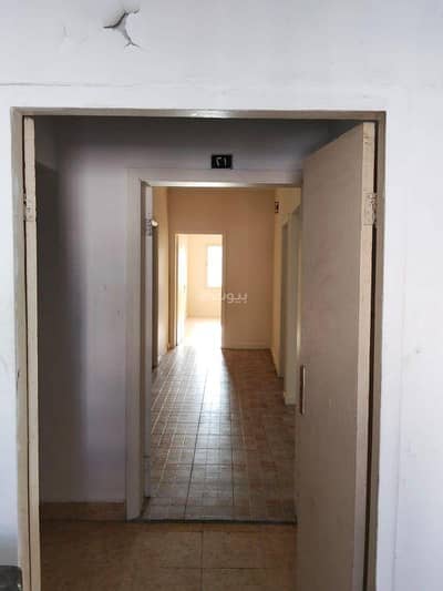 2 Bedroom Apartment for Rent in Muharraq, Muharraq Governorate - 2 Bedrooms Apartment For Rent in Muharraq Governorate